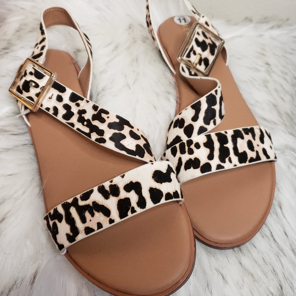 Aerosoles "Lewis" flat sandals.  Sz 11